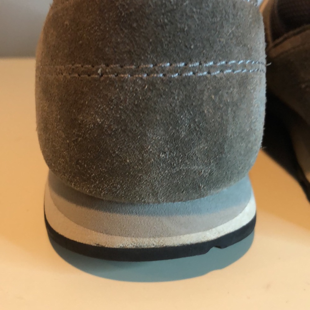 New Balance Gray Sneakers Shoes - Picture 13 of 14